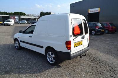 Politie haalt 25 km-racemonster van de weg