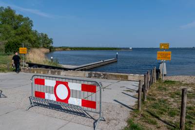 Trailerhelling De Banaan bij Willemstad dicht