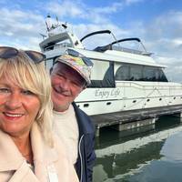 Diana (57) en Erik (55) wonen op een boot: ‘Elke dag voelt als vakantie’