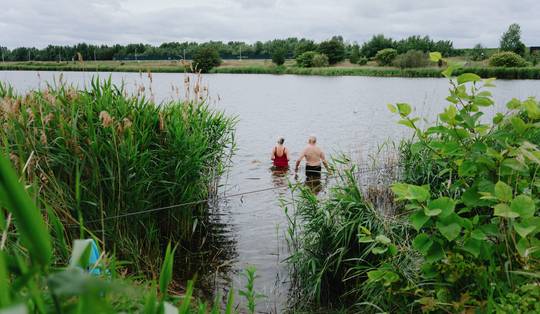 Zwemmen in open water wordt een recht, maar dat is niet zonder risico’s: ‘Je kunt de poorten niet opengooien zonder regels’