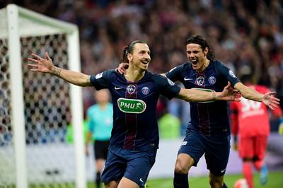 Leeds ne manque pas d’ambition: le propriétaire rêve de Cavani et Ibrahimovic