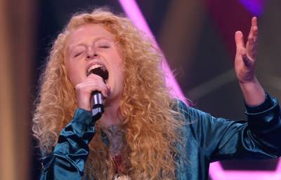 Powerhouse Sezina Steur (14) nu al getipt voor finale The Voice Kids