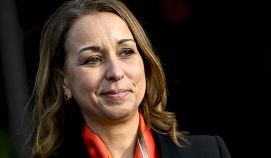 Hoezo 96 miljoen euro voor vier maanden werk? ‘Met extreme toplonen voor CEO’s krijg je onrechtvaardige ongelijkheid’