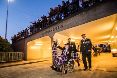 Arnhem haalt alles uit de kast voor de herdenking rond de John Frostbrug