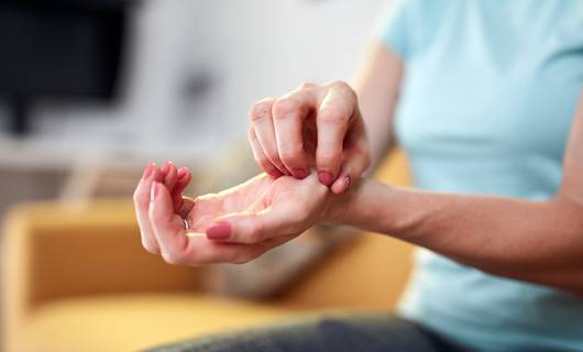 Jeukende handpalmen? Dit kan er aan de hand zijn