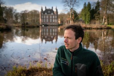 ‘Het lijkt hier wel Engeland’: Jonge erfgoedhovenier Thies van Geldersch Landschap heeft er zin in