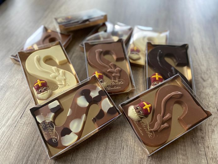 LC de Leijgraaf verkocht 7.229 chocoladeletters in allerlei smaken afgetopt met een Sinterklaasje.