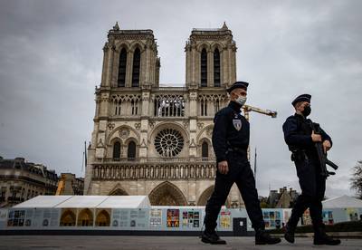 La France mobilise 7.000 membres des forces de l'ordre après l’attaque à Nice
