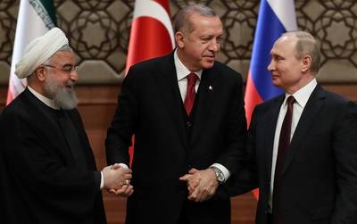 Turkije, Rusland en Iran werken samen om eind te maken aan geweld in Syrië