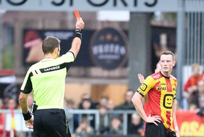 EN DIRECT: Bruges mène au score, le Kavé réduit à dix (0-1)