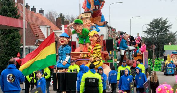 Deelnemers optocht Wouwse Plantage grepen hun kans | Roosendaal - BN DeStem
