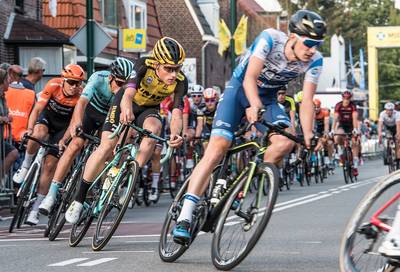 ‘Gele’ Teunissen wint Daags na de Tour in Boxmeer