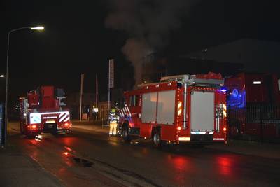 Grote brand in kantoorpand Weurt