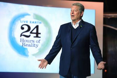 Al Gore past documentaire aan na Trumpbesluit