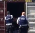 Opgesloten in snikhete container: drugsuithalers bellen zelf politie