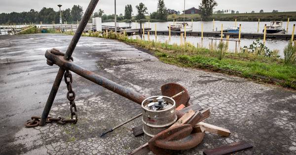Jachthaven Hermenzeil gaat in de verkoop