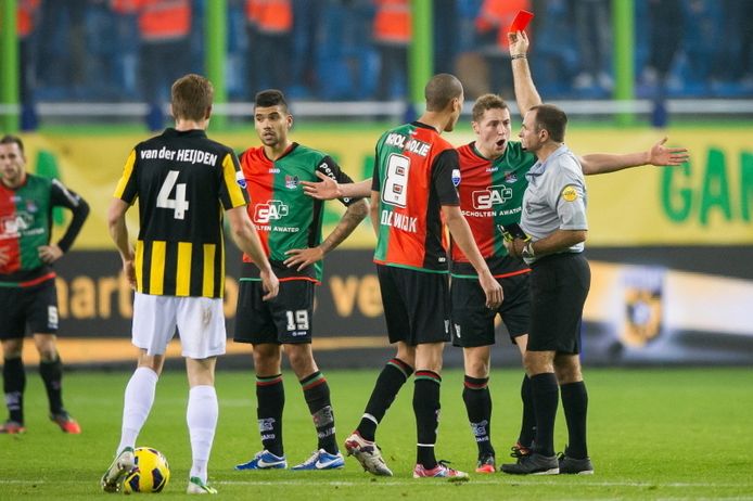 Nec Meeste Rode Kaarten Sinds 1997 Nederlands Voetbal Ad Nl