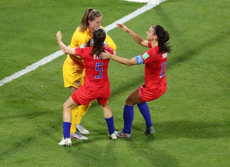 Football Talk. VS-vrouwen eerste finalist op WK - Ghana en Mali door als groepswinnaar op Africa Cup