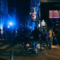 ‘Ik werd met een enorme kater wakker in het ziekenhuis. Mijn moeder zat naast mijn bed te huilen’