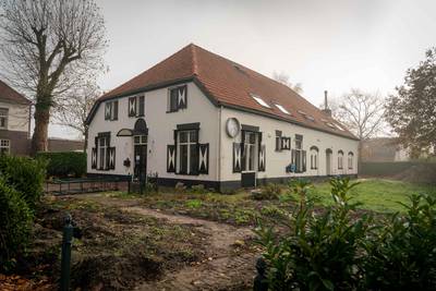Ouder gezinshuis Heteren gaat diep door het stof