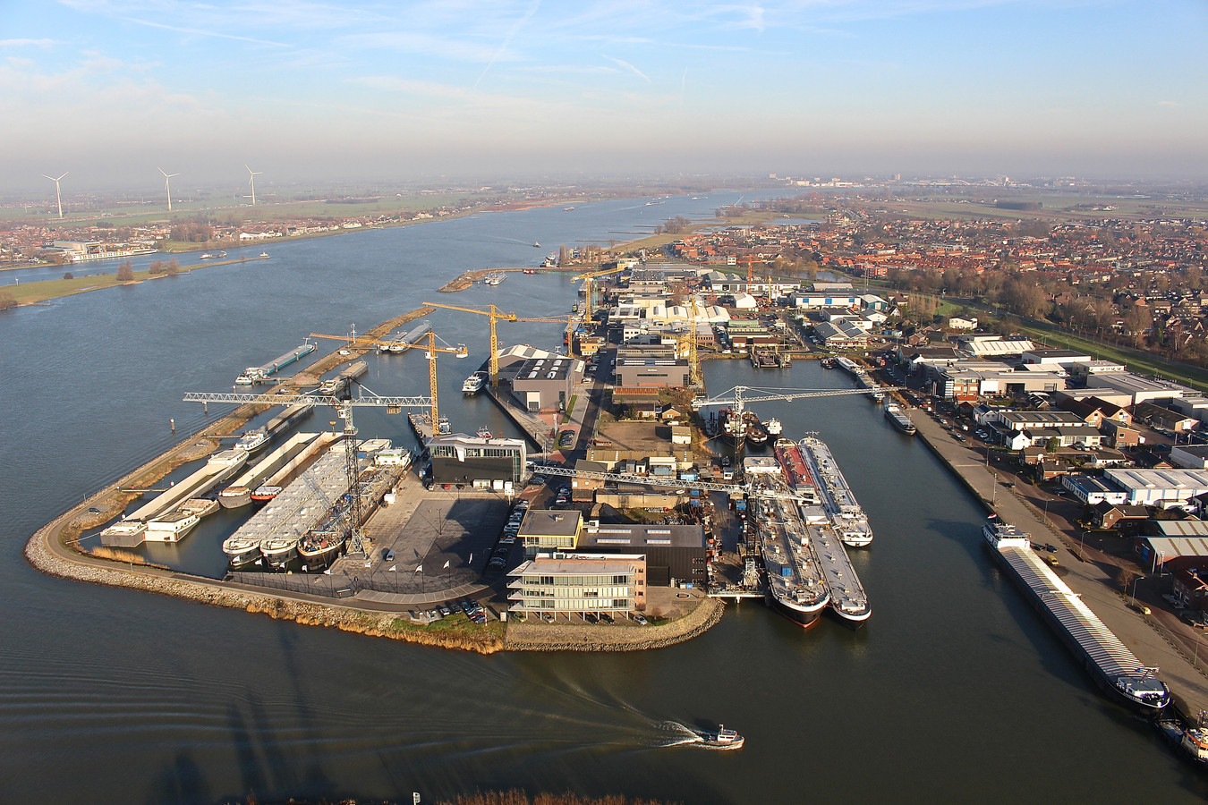 Visie op haven Werkendam oogst lof en kritiek | Foto | bd.nl