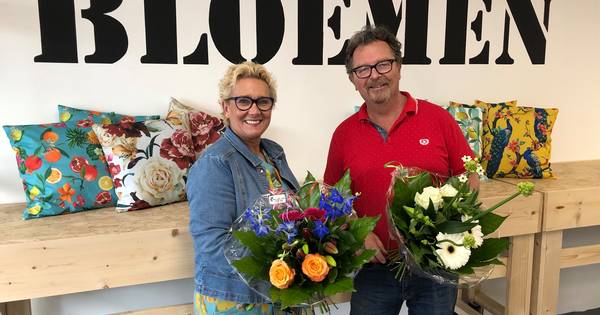 Bloemenhoekje verhuist naar nieuwe stek aan Oudestraat Neede - Tubantia