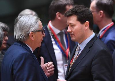 Selmayr-gate: 'Juncker wilde voorganger tot eind 2019 houden'