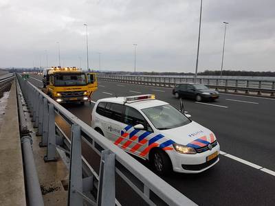 Autokraak op Ereveld Grebbeberg, Nijmeegse dief  op Waalbrug A50 aangehouden