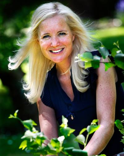 Sonja krijgt hulp van haar lover en Doutzen toiletteert in stijl