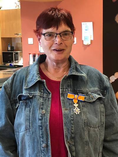 Koninklijke onderscheiding voor Nelly Engers-van Hagen