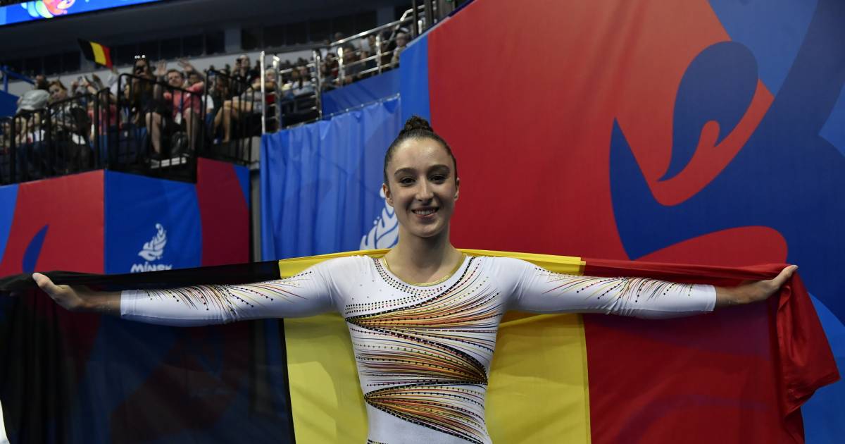 Nina Derwael valt op brug, maar blijft mentaal ijzersterk ...