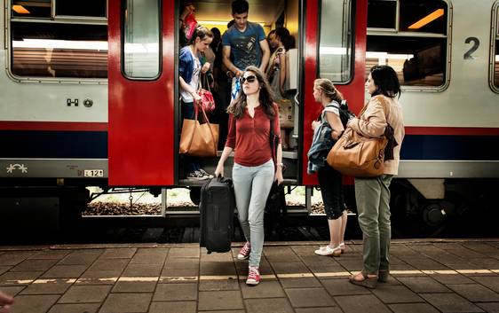 Toegankelijke treinen? Niet de komende 30 jaar: NMBS bestelt opnieuw wagons die niet matchen met perronhoogte