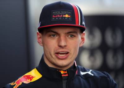 Max in Spanje: Historische zege, welkom podium en enorme sof