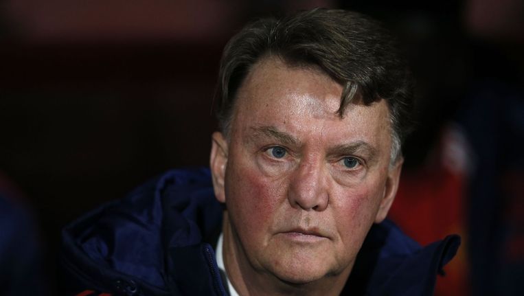 Van Gaal Loopt Kwaad Weg Uit Persconferentie De Volkskrant