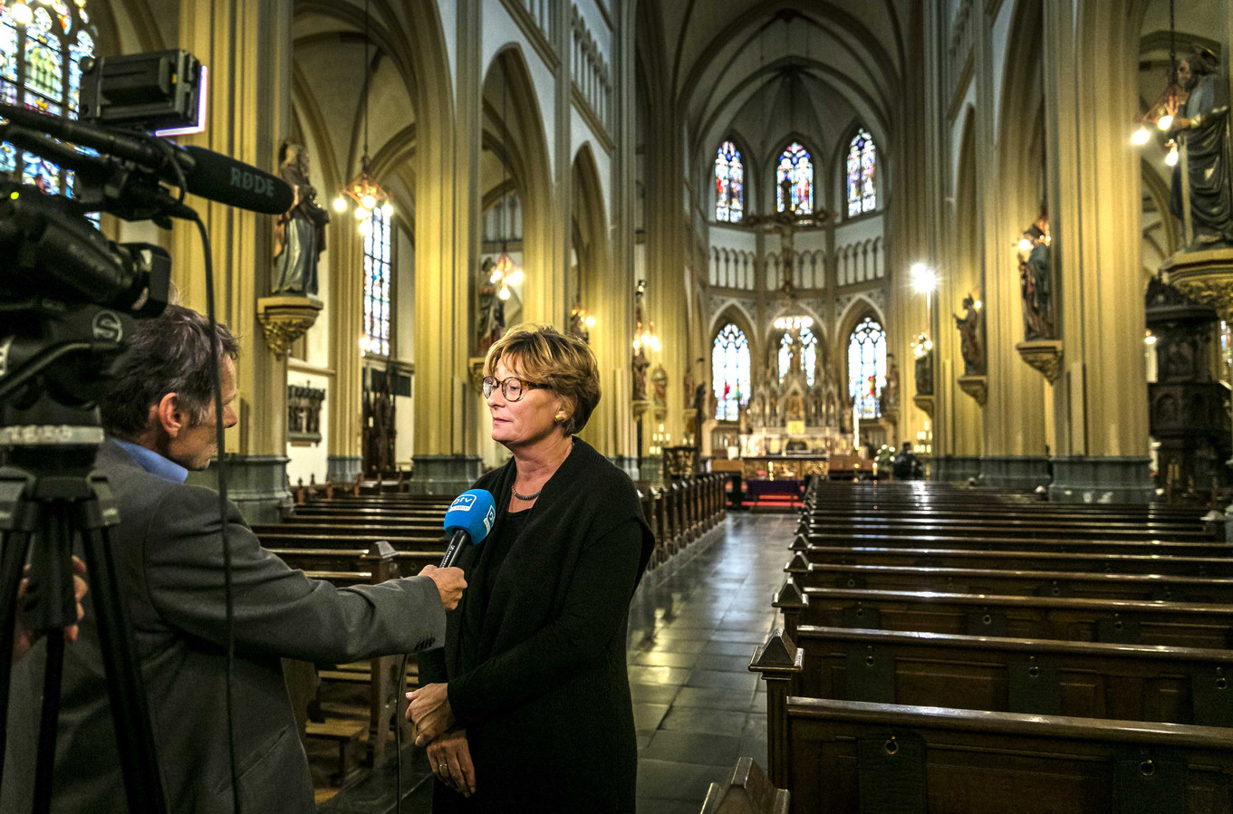 Wobine Buijs: een burgemeester moet mens zijn, geen robot | Foto ...