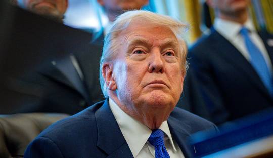 Trump wil dat Republikeinen ‘verkiezingen overnemen in minstens 15 plaatsen’ in VS