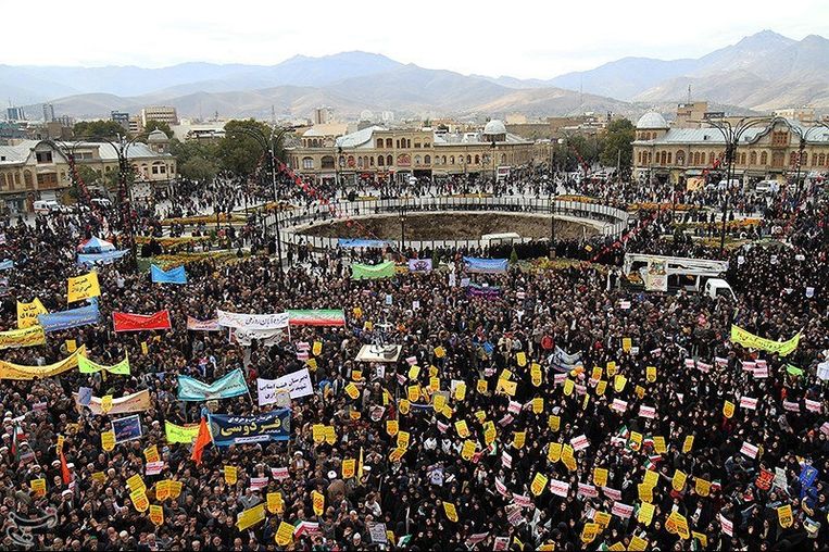 In Beeld: Iraniërs protesteren tegen Amerikaanse sancties | De Volkskrant