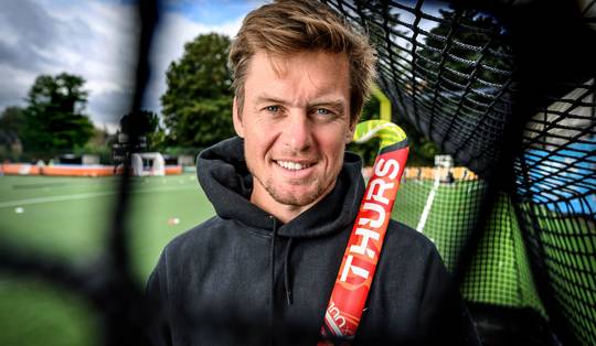 ‘Dankzij het hockey heb ik een chill leven. Ik kan mijn zoontje bijna elke dag ophalen van school. Ik ben 36 en topfit’