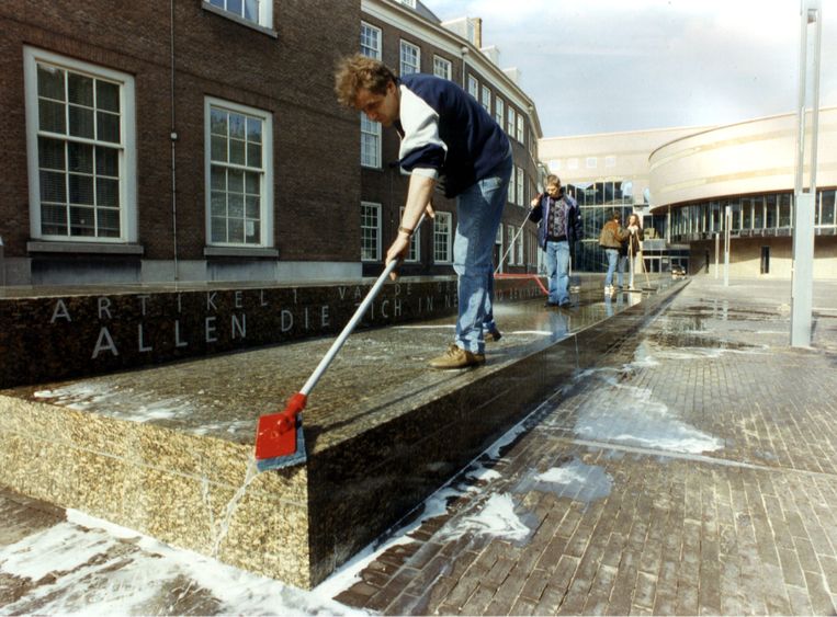 Afbeeldingsresultaat voor Grondwetbank