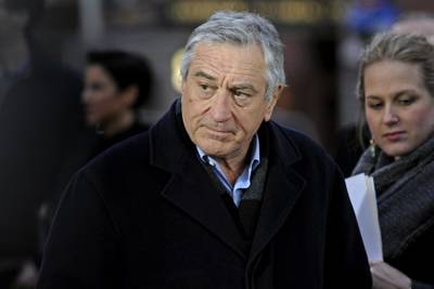 Robert de Niro reageert op bezorging bombrief: Ga stemmen!