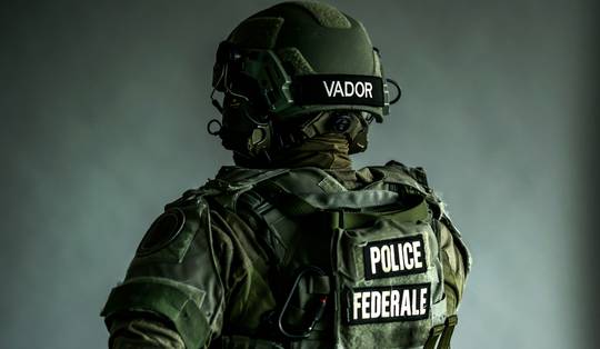 Het gevecht van een speciaal agent met de politietop: ‘Ben je dood, dan krijg je een staatsbegrafenis. Als je het overleeft, ben je een financieel probleem’