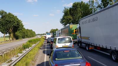 Meer dan een uur vertraging na dodelijk ongeluk op A3 bij Emmerik