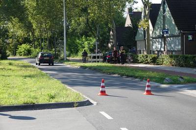 Jonge fietsster lichtgewond na aanrijding in Ede