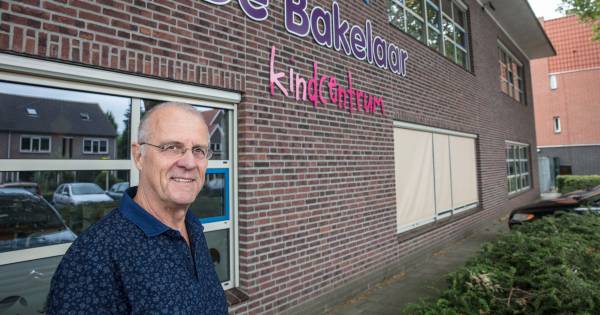 Schooldirecteuren Handel en Bakel nemen na 41 jaar afscheid