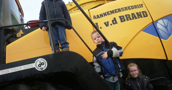 Aannemersbedrijf Van den Brand viert 50-jarig bestaan | Oss - BD.nl