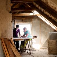 Een ‘trampolinepremie’, minder vergunningen voor verbouwingen en hogere btw: dit verandert vanaf vandaag