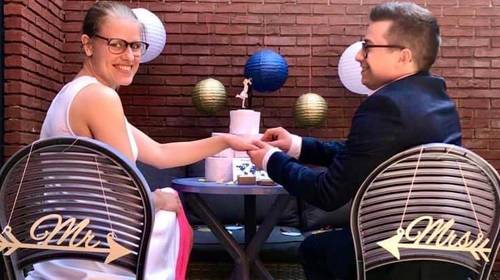 Marko (25) en Ellen (27) blazen trouwfeest af door coronacrisis