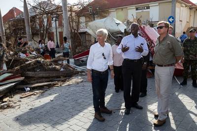 Plasterk: Plunderaars Sint Maarten deze week nog berecht