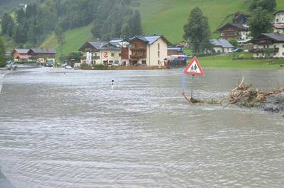Problemen door noodweer Oostenrijk voorbij