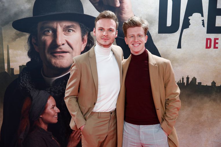 IN BEELD. Sterren genieten van de première van musical ‘Daens ...